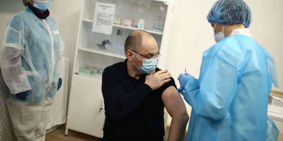 «Запрета не существует»: Степанов объяснил, зачем вакцинировался после перенесенного COVID-19