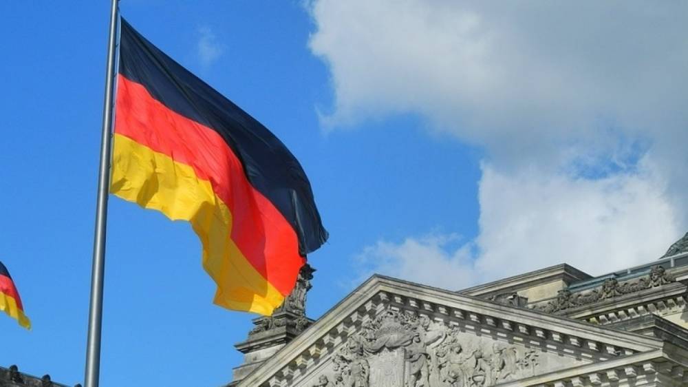 Парламентскую партию ФРГ "Альтернатива для Германии" подозревают в экстремизме