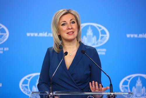 Захарова прокомментировала намерение США «не свергать режимы»