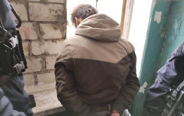 В Северодонецке мужчина с ножом напал на полицейского