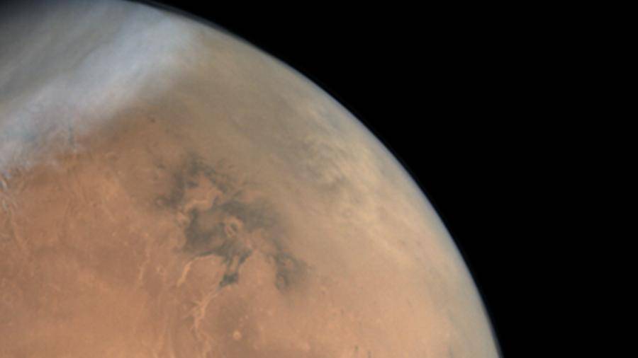 Российские ученые обнаружили на Марсе двойную магнитосферу