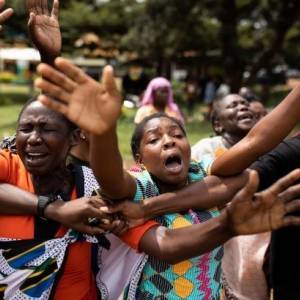 В Танзании на церемонии прощания с умершим президентом в давке погибли 45 человек