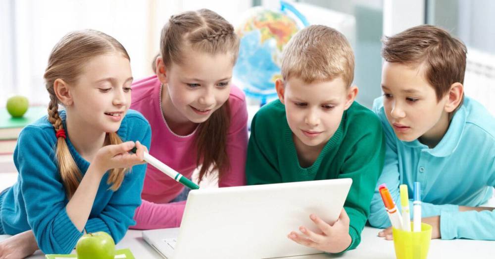 Поддерживай цифровую осведомленность с детства: как обучать поколение digital native