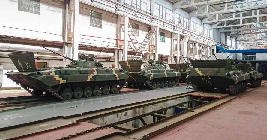 Житомирский бронетанковый завод передал ВСУ партию модернизированных БМП-2