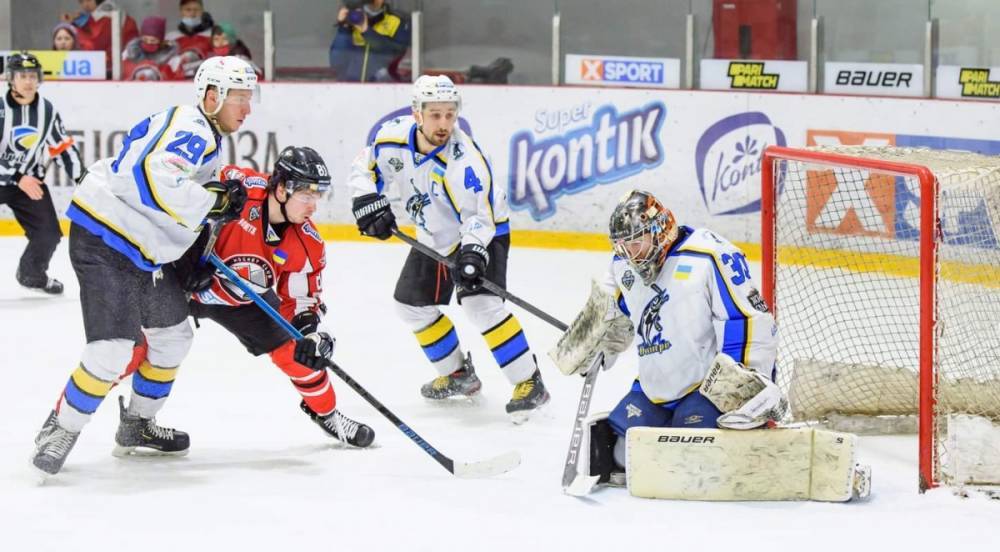 Донбасс разгромил Днепр в первом матче 1/2 финала плей-офф УХЛ