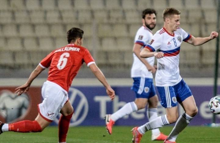 Сборная России по футболу проиграла Словакии в отборочном турнире на ЧМ-2022