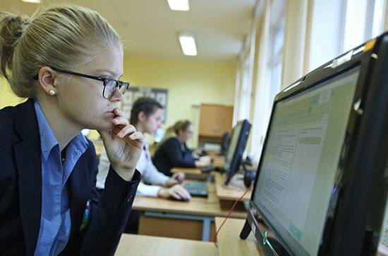 В российских школах с 2022 года могут ввести уроки цифровой грамотности