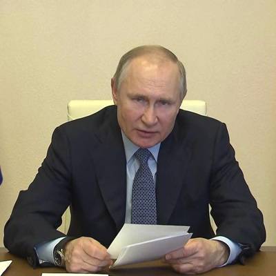 Владимир Путин: к концу года нужно восстановить рынок труда в России