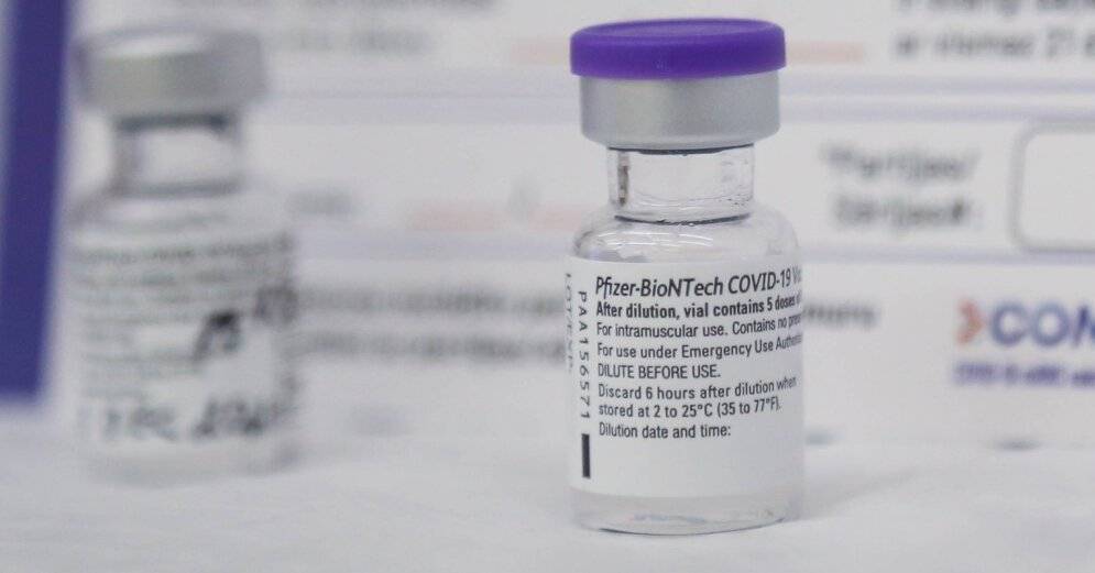 BioNTech/Pfizer: вакцина показала 100% эффективность среди подростков