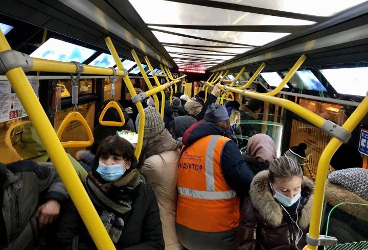 Петербуржцам разрешили не платить за проезд в автобусах со сломанными валидаторами