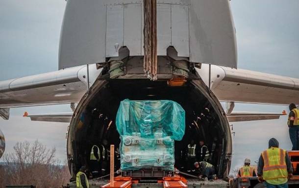 Авиалинии Антонова доставили в США оборудование для COVID-вакцин