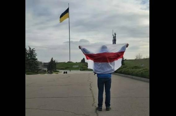 Сбежавшие от Лукашенко в Киев белорусы поражены Украиной: «Такого в Беларуси нет»