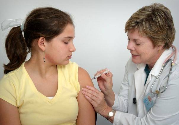 В Украину прибыли вакцины против дифтерии, коклюша, полиомиелита и столбняка