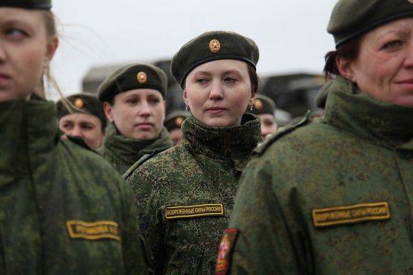 В России 31 женщина-военнослужащая получила боевые награды в 2020 году