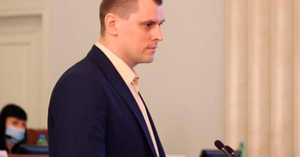 Украинского депутата исключили из партии за речь на русском языке
