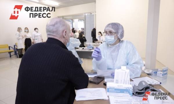 Количество новых случаев коронавируса в РФ закрепилось на одном уровне