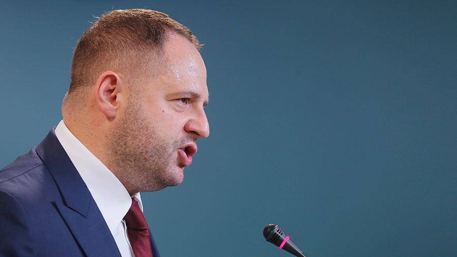Глава офиса Зеленского заявил о провокациях в Донбассе