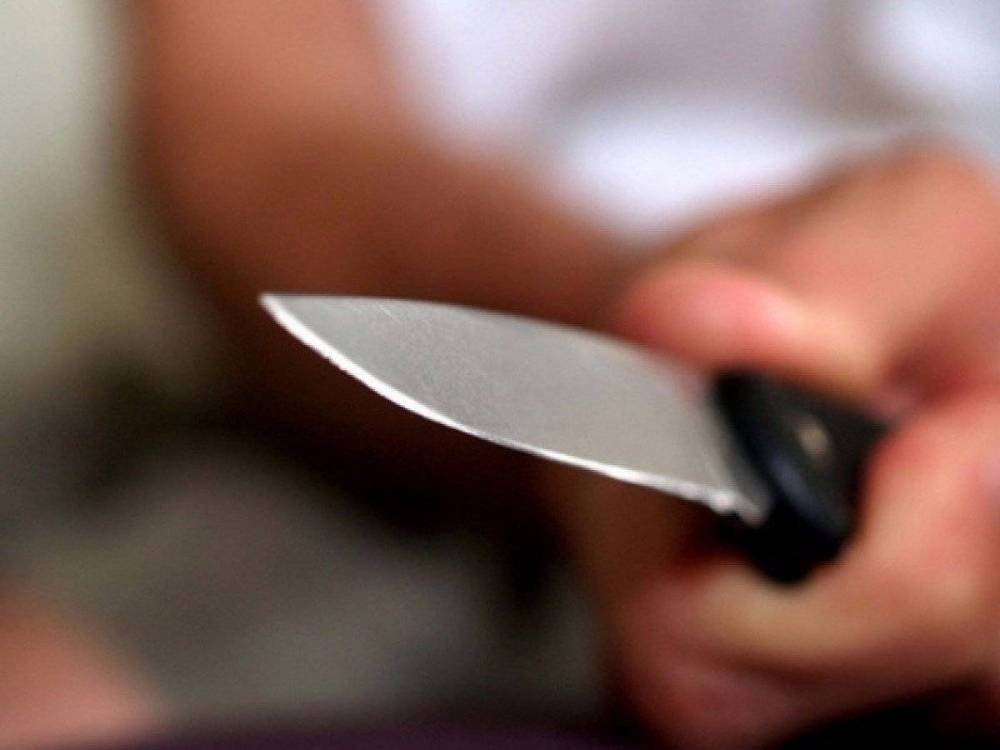 В Сясьстрое мужчина ударил ножом собственного отца