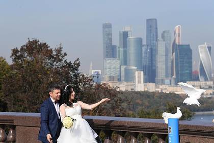 Россияне стали чаще играть свадьбы