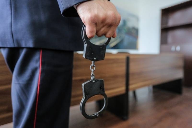 Главу администрации Кировского района арестовали на 2 месяца