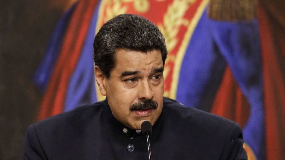 Мадуро сдержал обещание и привился российским "Спутником V"