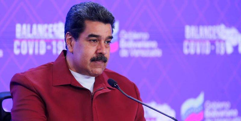Президент Венесуэлы Мадуро получил первую дозу вакцины Спутник V - видео - ТЕЛЕГРАФ