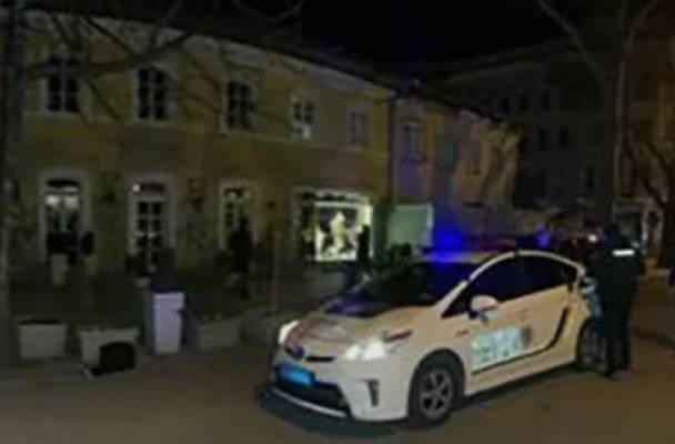 Три человека пострадали во время стрельбы в центре Одессы