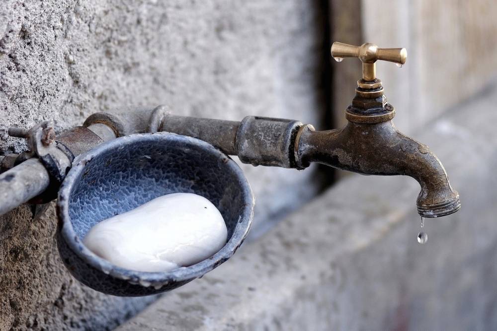 В Саратове более 40 тысяч жителей остались без холодной воды