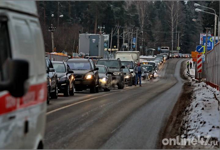 На пяти федеральных трассах в Ленобласти введут скоростные ограничения 8 марта
