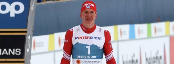 Российский лыжник Большунов завоевал серебро на чемпионате мира