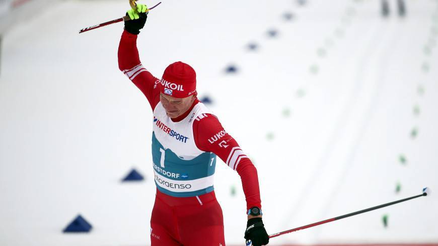 «Главный герой гонки»: Путин поздравил Большунова с серебром в марафоне на ЧМ по лыжным гонкам