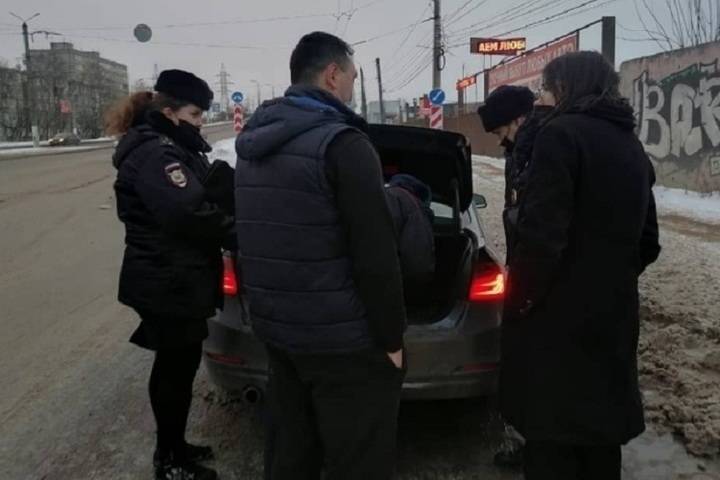 В Твери остановили водителя, перевозившего неизвестное вещество в цветочном горшке