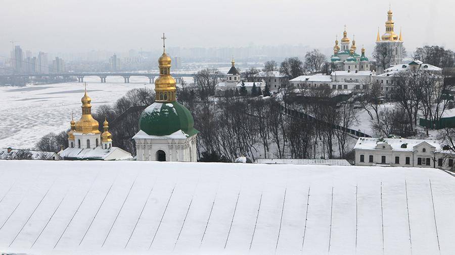 Киев заявил о планах создать туристические маршруты для жителей Донбасса