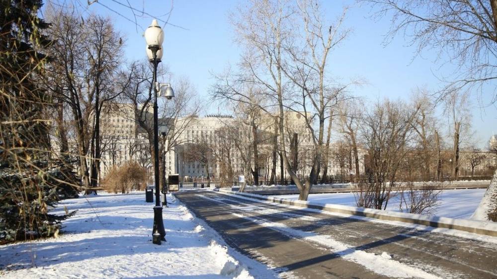 Москвичам сообщили о резком потеплении в выходные