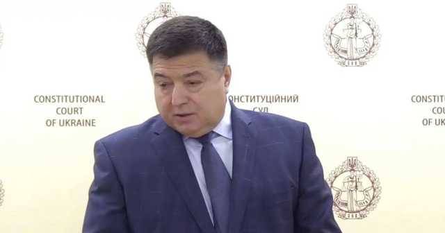 Глава КСУ Тупицкий подал уже третий иск против президента
