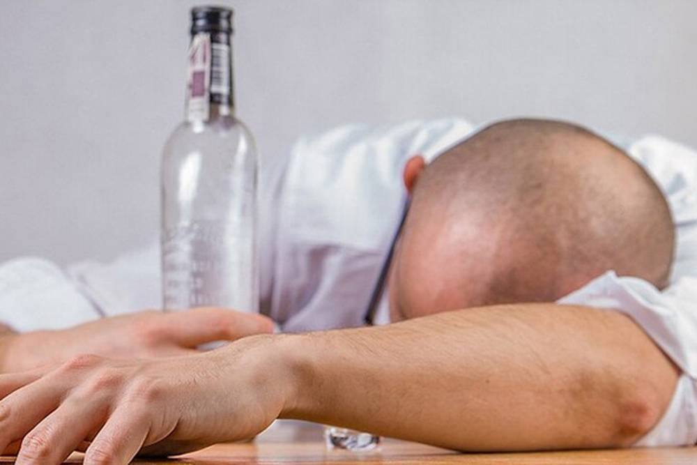 В ОП Ленобласти предложили запретить алкоголикам быть руководителями