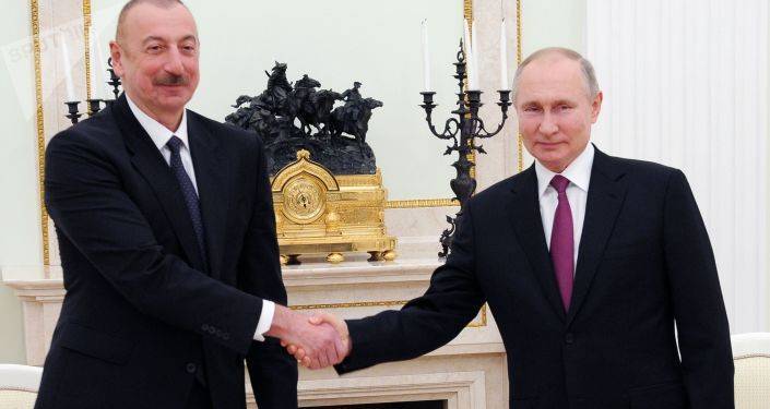 Путин и Алиев отметили обсудили по телефону ситуацию в Карабахе