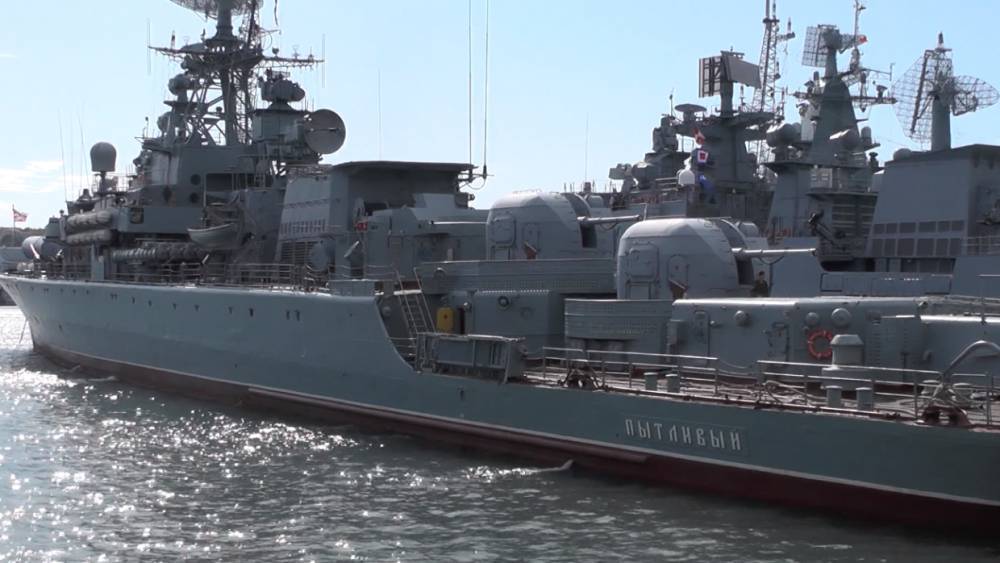 Sohu: Россия послала четкий сигнал для США во время военных учений в Средиземном море