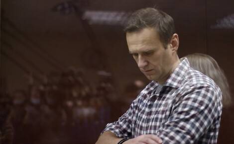 В соцсетях Алексея Навального сегодня появилась информация, что он похудел в колонии на 8 килограммов