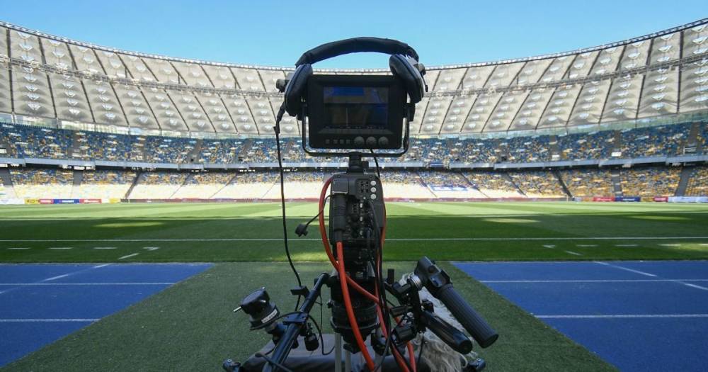 Украинский футбол на ТВ: где смотреть "Александрия" - "Динамо" и другие матчи 20-го тура УПЛ