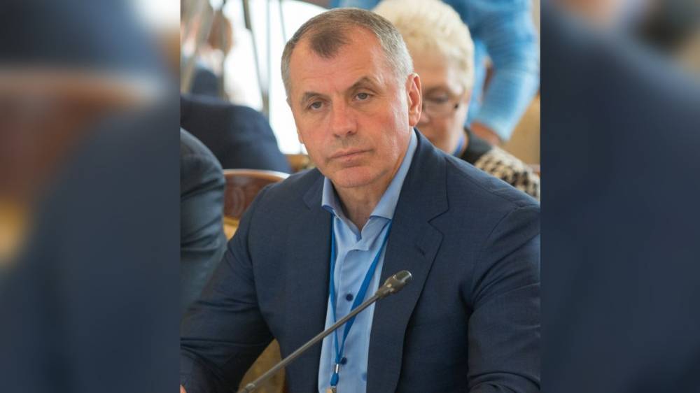 Спикер Госсовета РК Константинов отреагировал на претензии "Ощадбанка" к РФ