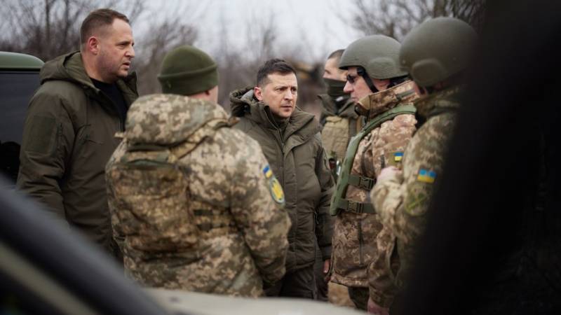 Сатановский призвал Киев не «кочевряжиться» и признать гражданскую войну на Украине