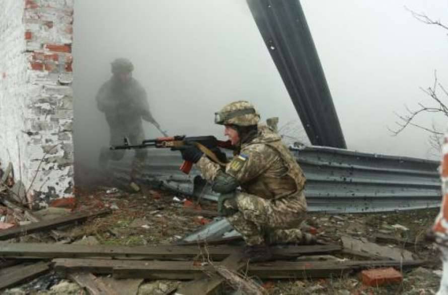 На Донбассе оккупанты продолжают обстрелы, погиб военнослужащий ВСУ
