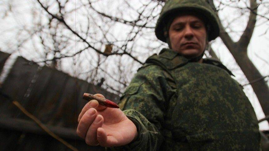 «В опилках лежит, рук нет, ног нет»: кто и зачем обстреливает Донбасс?