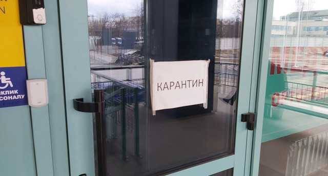 В Киеве COVID-больница заполнена почти на 100%: скорые приезжают каждые 15 минут