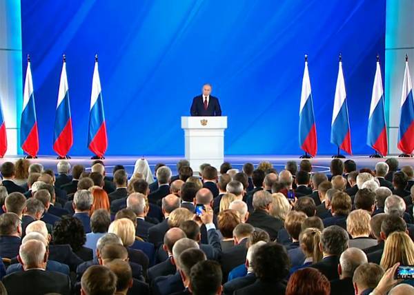 Песков рассказал, о чем будет говорить Путин в послании Федеральному собранию