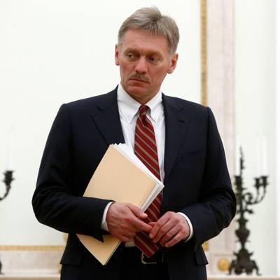 Песков заявил, что никто не собирается двигаться к войне с Украиной