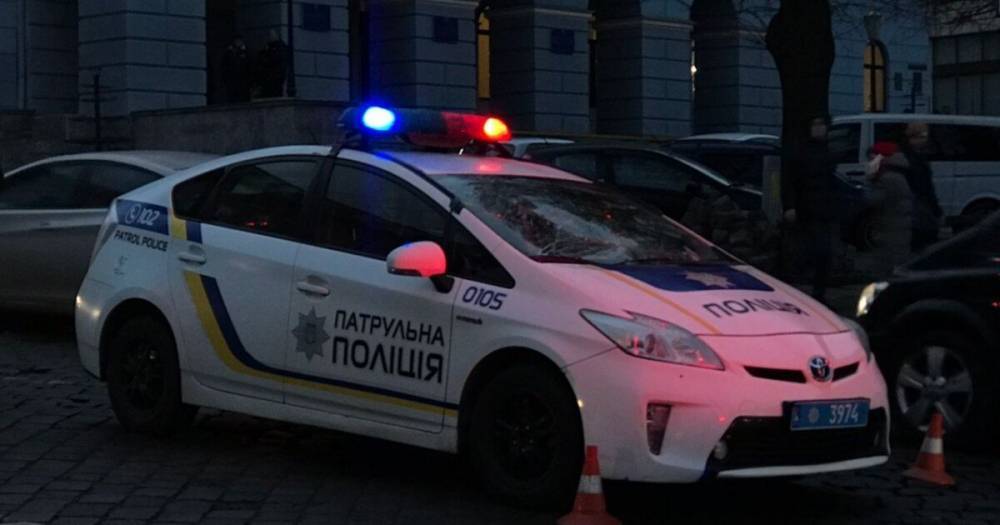Пытался сбежать: под Киевом помощника депутата якобы задержали пьяным после ДТП