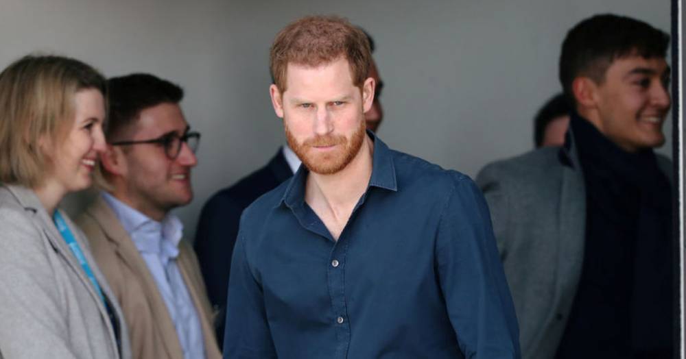 Принц Гарри прибыл в Великобританию на похороны принца Филиппа