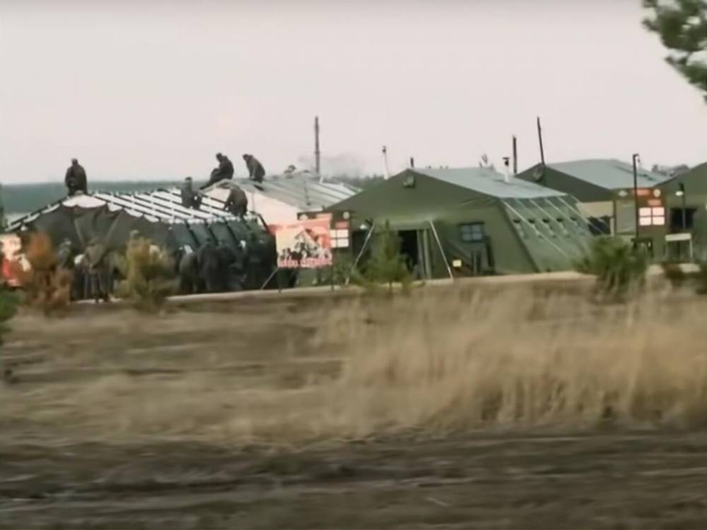Россия перебросила к границам Украины и в аннексированный Крым 16 батальонно–тактических групп – разведка